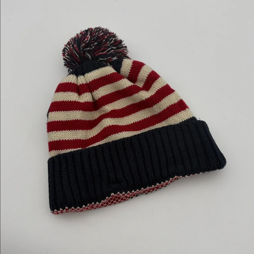 American Flag Navy and‎ Cream Star Pom-Pom Beanie